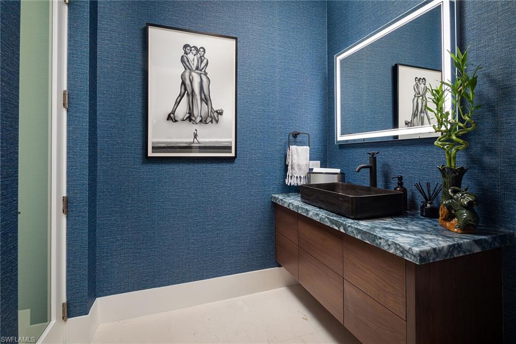 PINE RIDGE - Residential