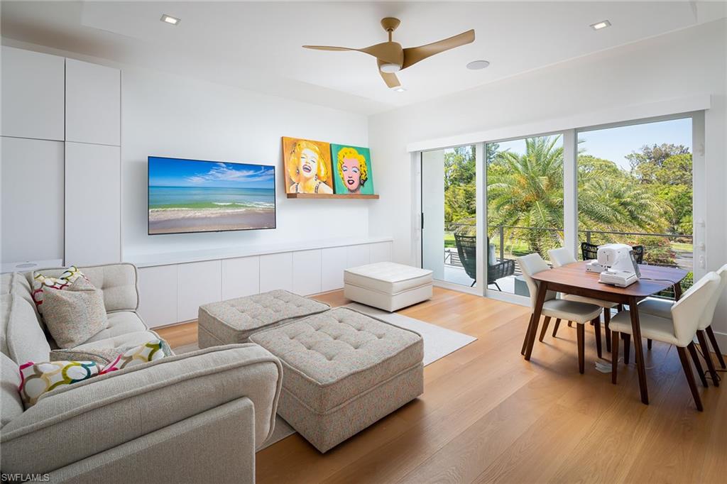 PINE RIDGE - Residential