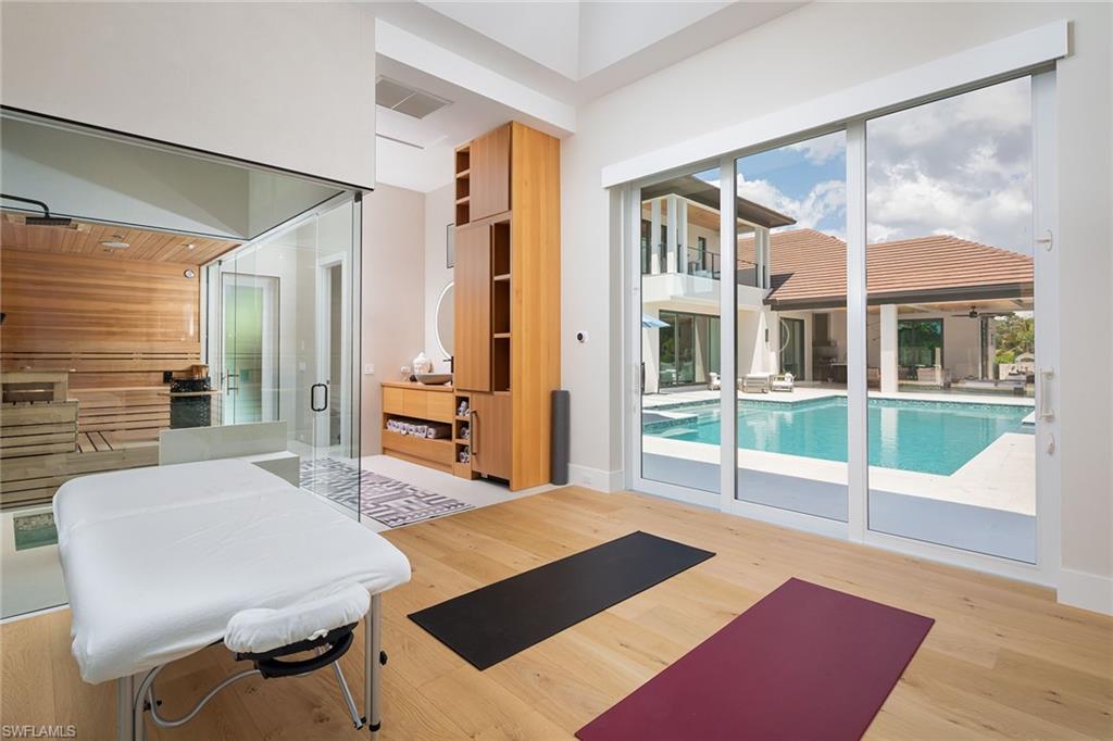 PINE RIDGE - Residential