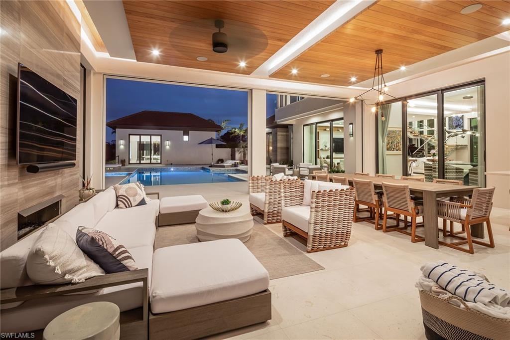 PINE RIDGE - Residential