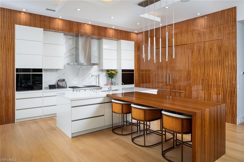 PINE RIDGE - Residential