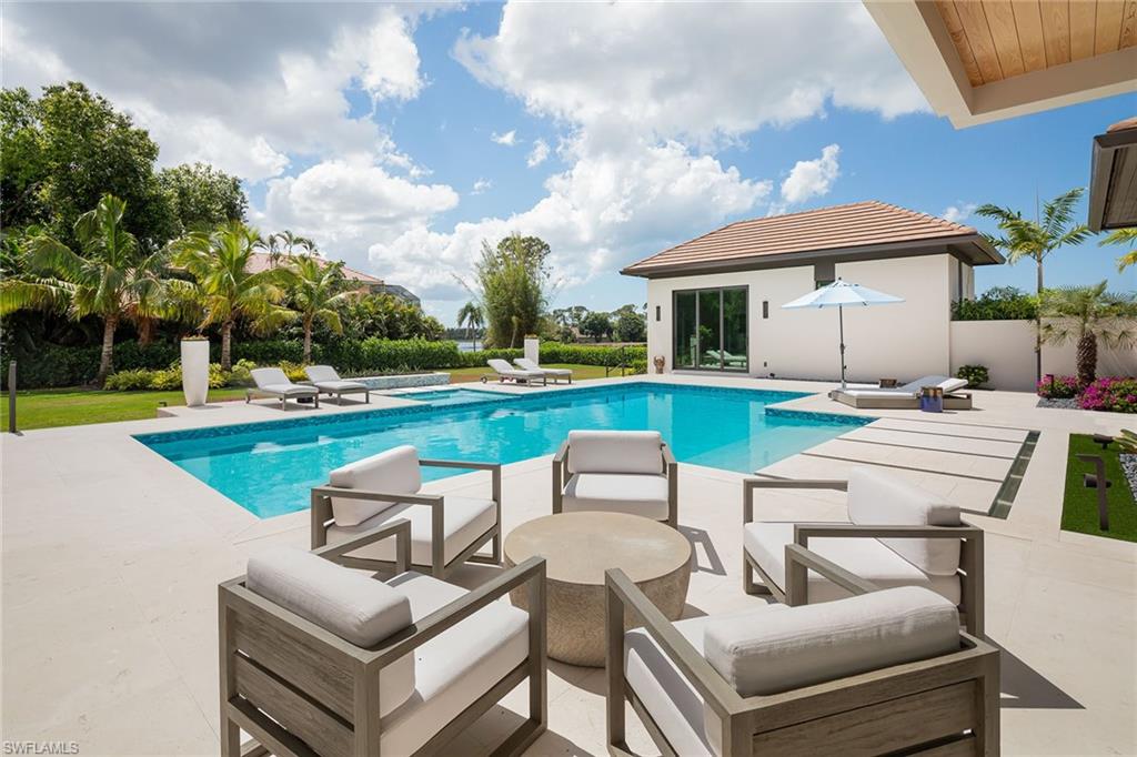 PINE RIDGE - Residential