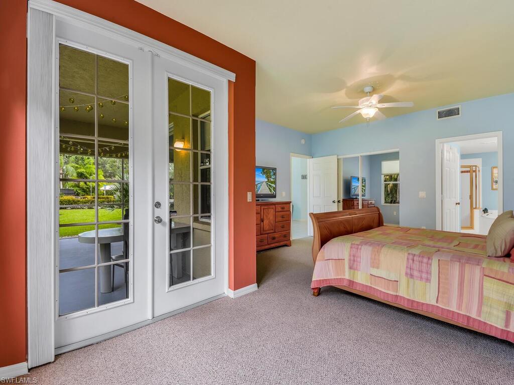 HUNTINGTON LAKES - Residential