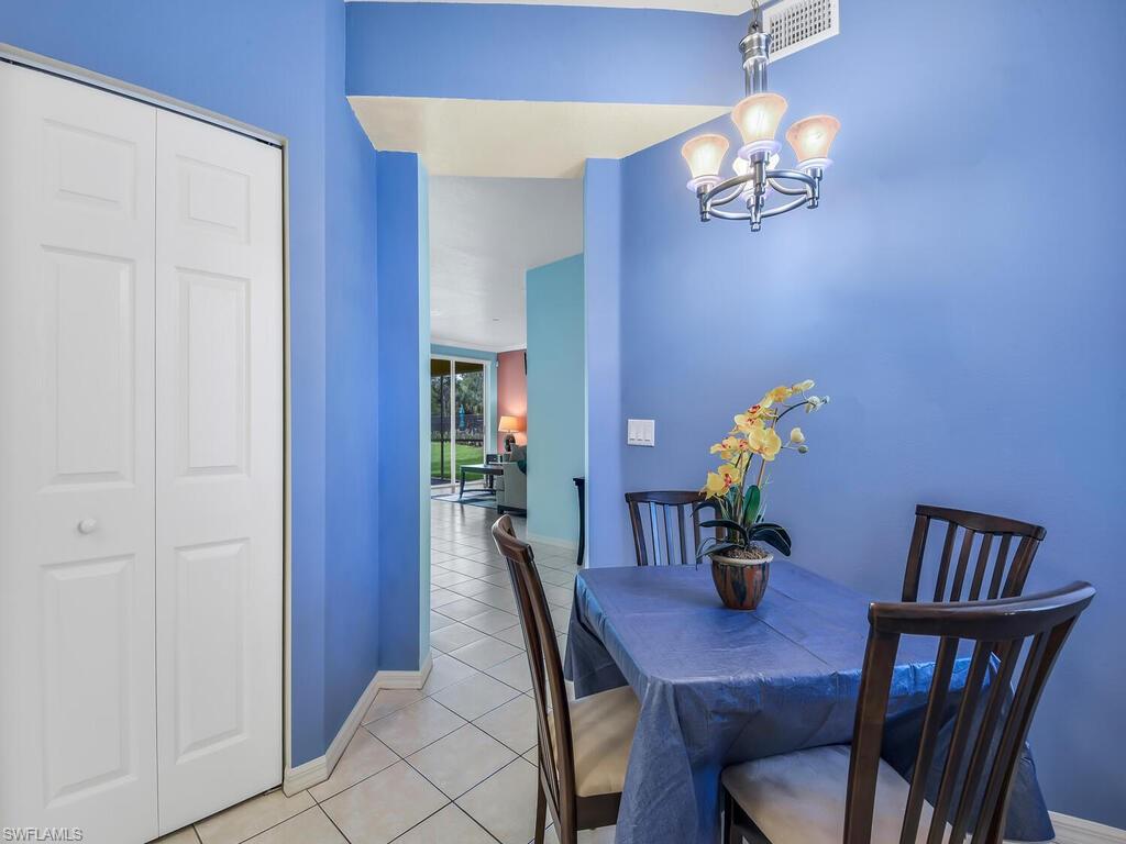 HUNTINGTON LAKES - Residential