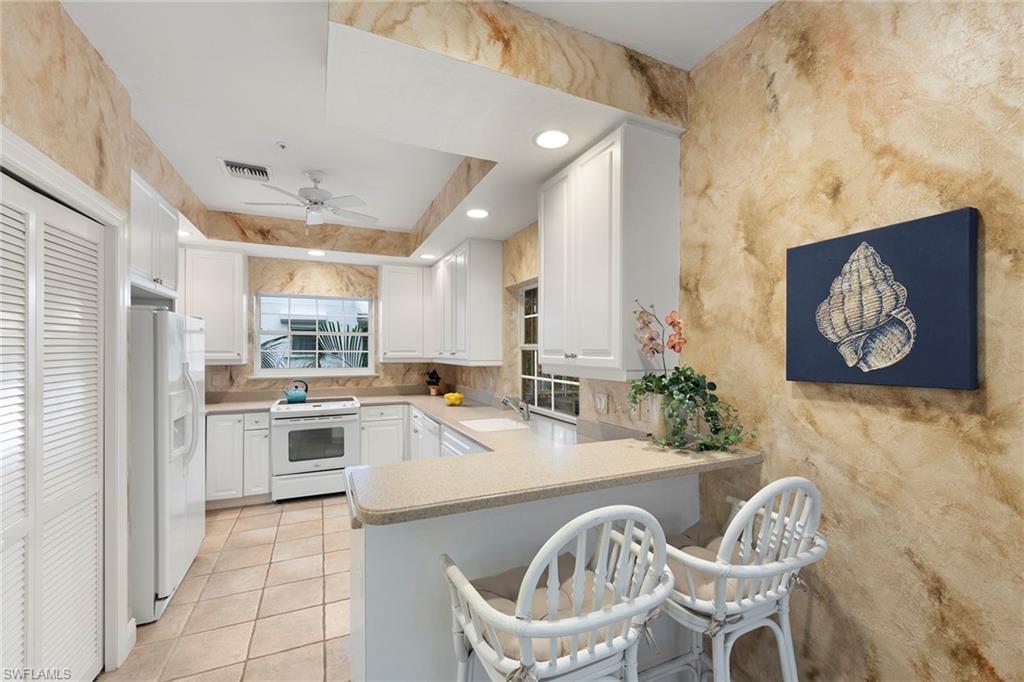 CAPTIVA BEACH - Residential