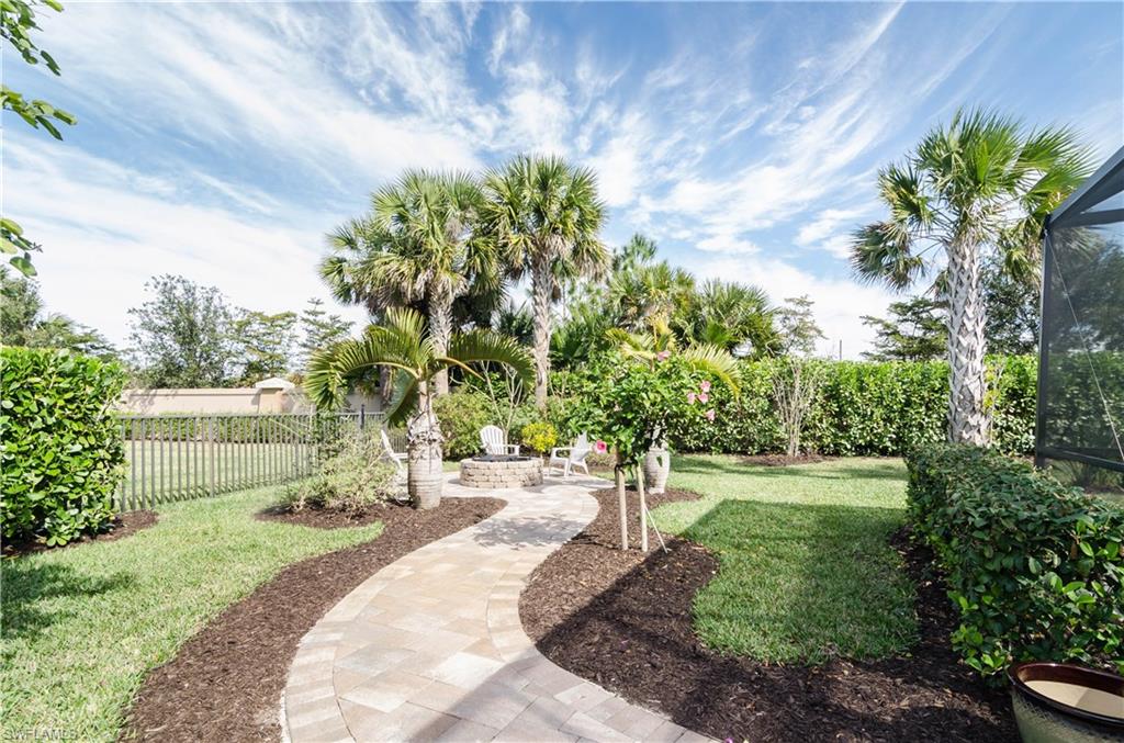 CAMDEN LAKES - Residential