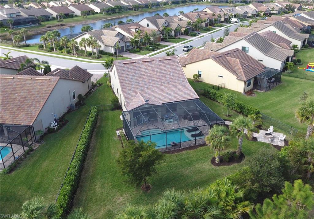 CAMDEN LAKES - Residential