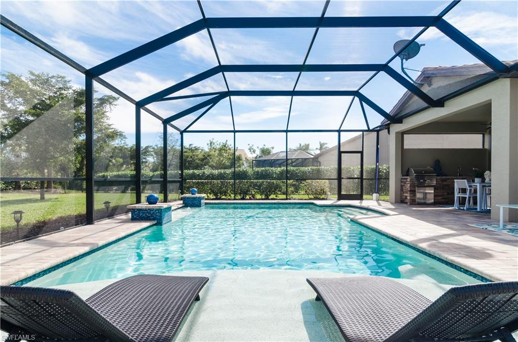 CAMDEN LAKES - Residential