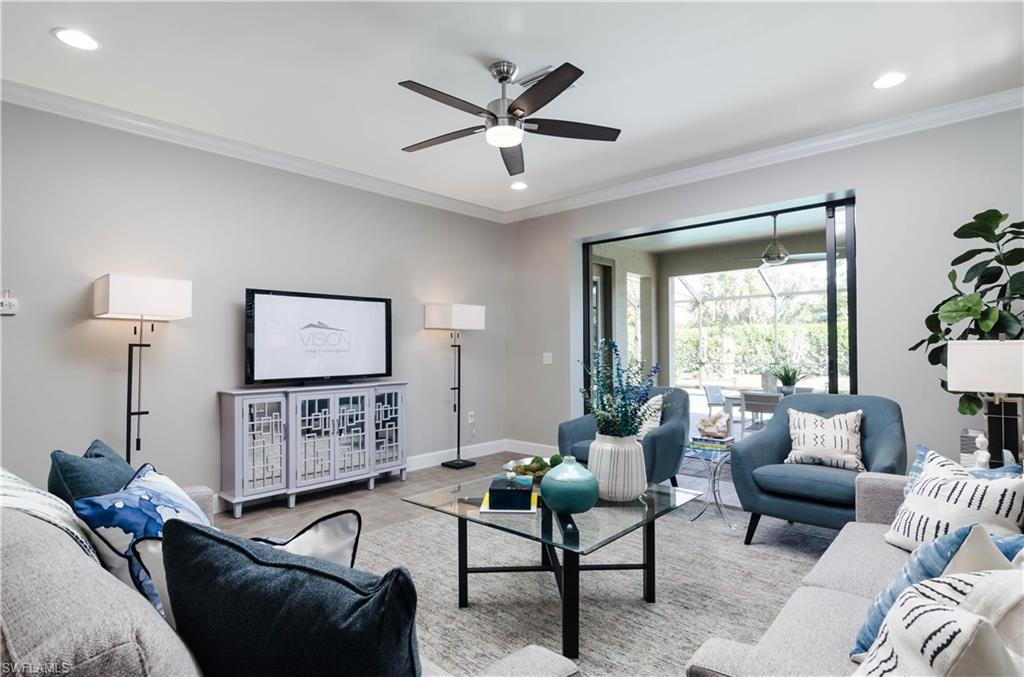 CAMDEN LAKES - Residential