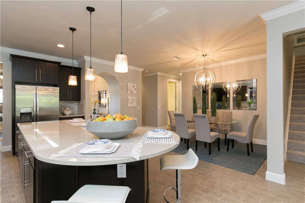 CAMDEN LAKES - Residential