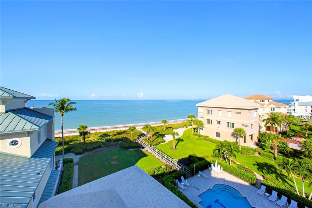 BAREFOOT BEACH - Residential