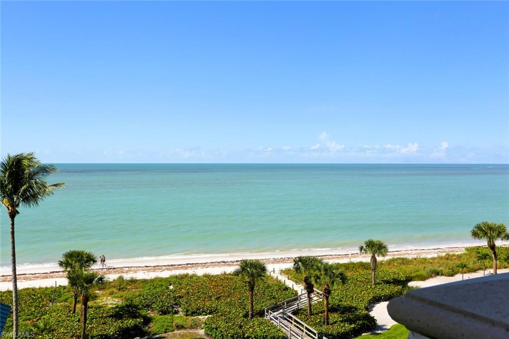 BAREFOOT BEACH - Residential