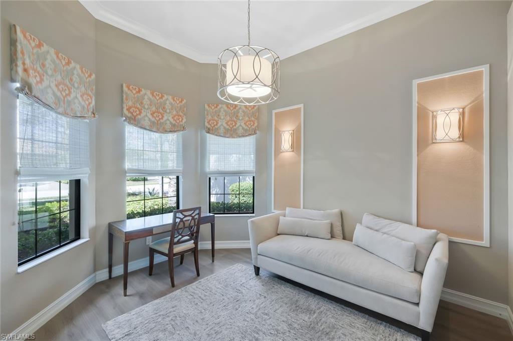 LAKOYA - Residential