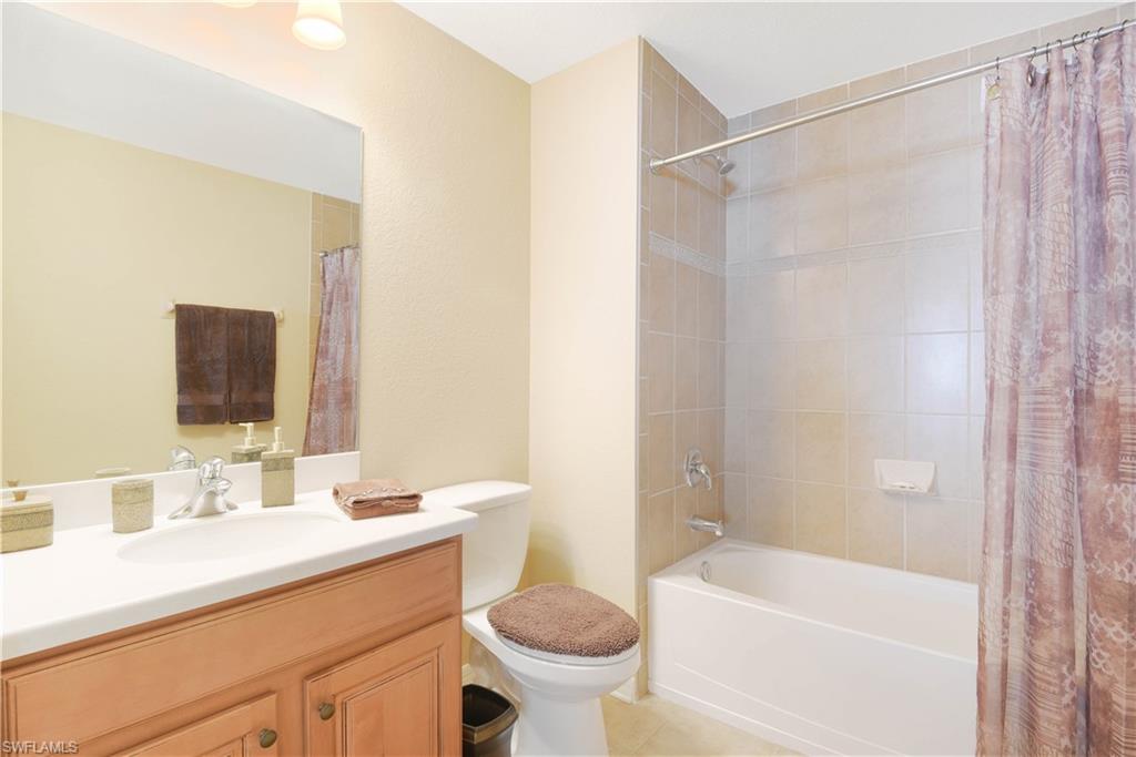 MAGNOLIA LAKES - Residential