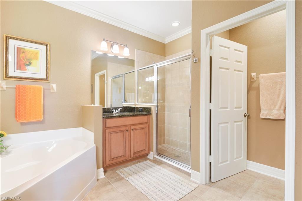 MAGNOLIA LAKES - Residential