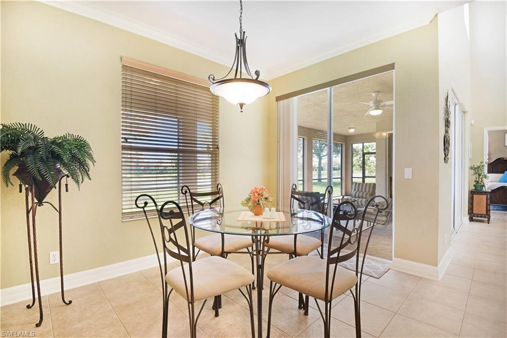 MAGNOLIA LAKES - Residential