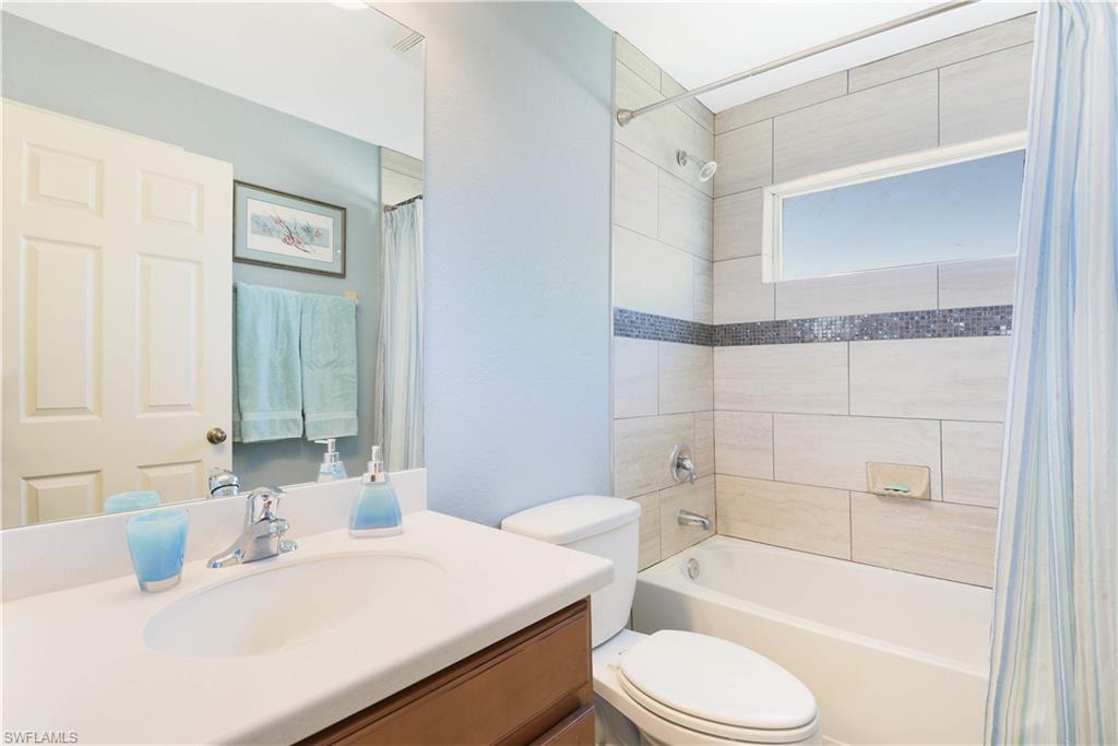 MAGNOLIA LAKES - Residential