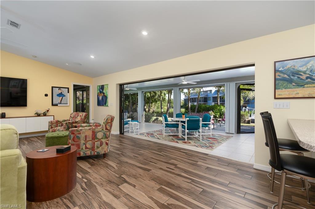 PINE ISLAND - Residential