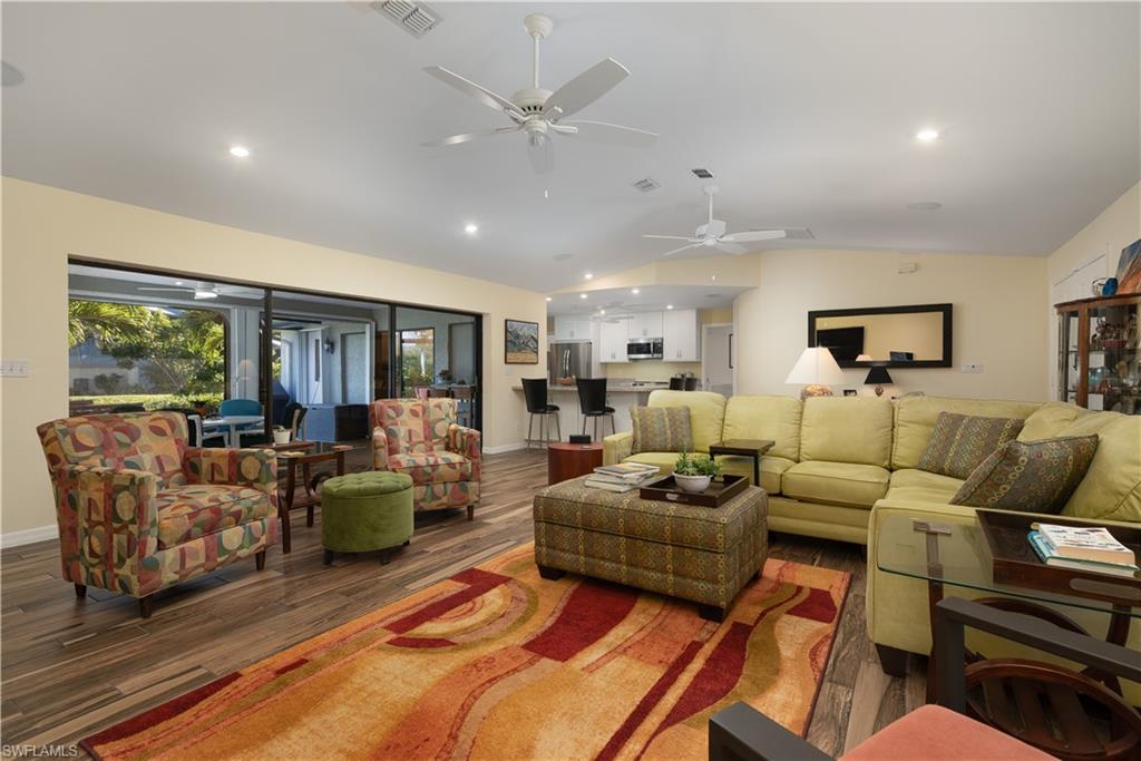 PINE ISLAND - Residential