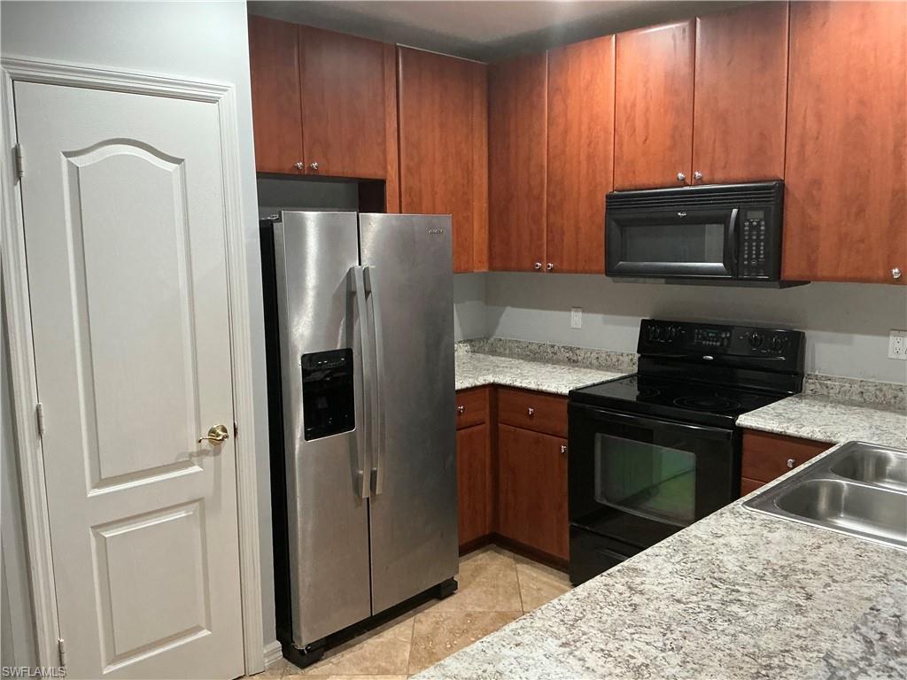 OLYMPIA POINTE - Residential Lease