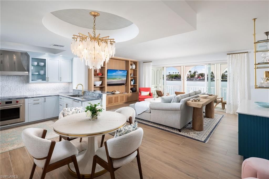 Photo of 4000 Gulf Shore BLVD N #1500, NAPLES, FL 34103 (MLS # 226001417)