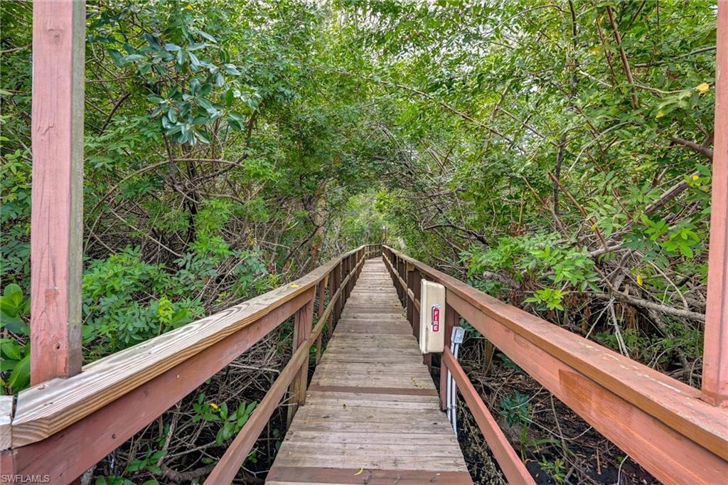 ARBOR LAKES CONDO - Residential