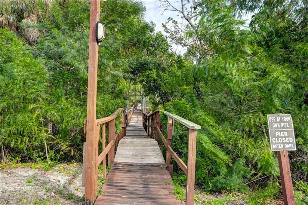 ARBOR LAKES CONDO - Residential