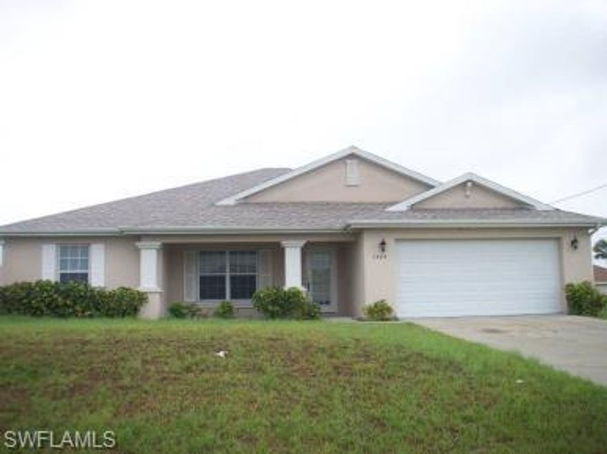 NICE LARGE 4 BEDROOM HOME IN GREAT LOCATION AND CLOSE TO MARINER HIGH SCHOOL