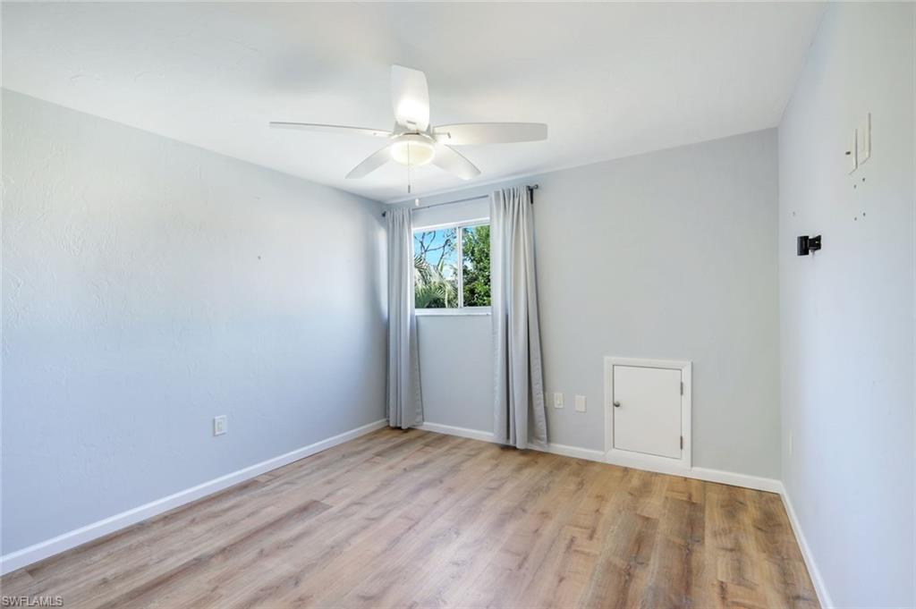 PINE GROVE TOWNHOUSES - Residential