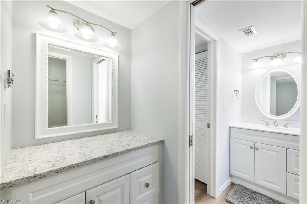 PINE GROVE TOWNHOUSES - Residential