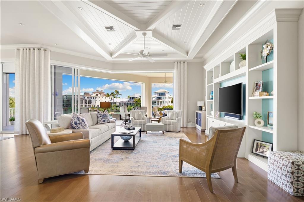 BAREFOOT BEACH - Residential