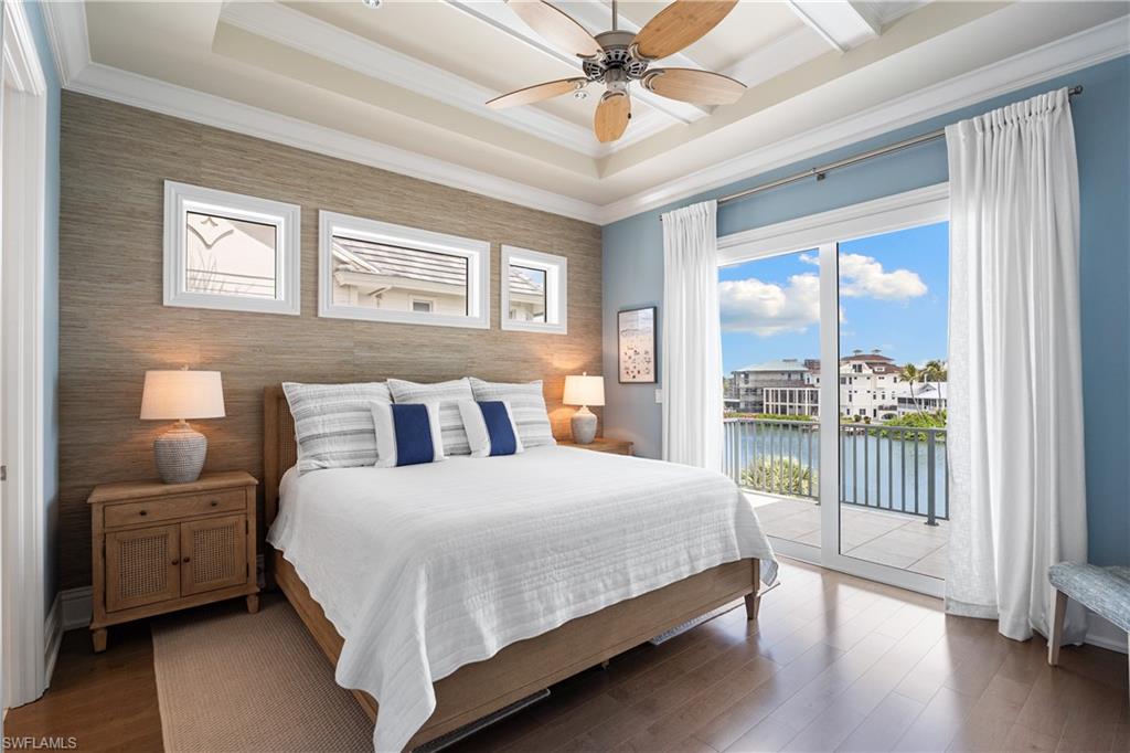 BAREFOOT BEACH - Residential