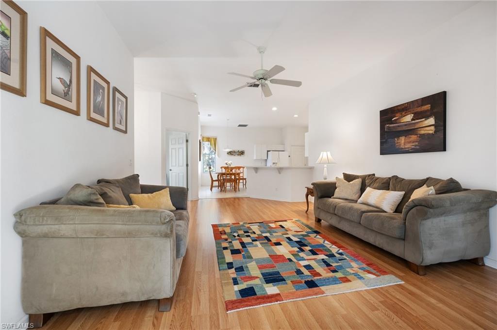 MAPLE BROOKE - Residential