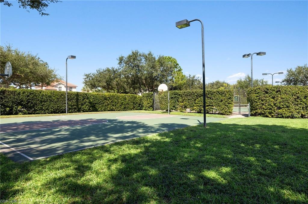 MAPLE BROOKE - Residential