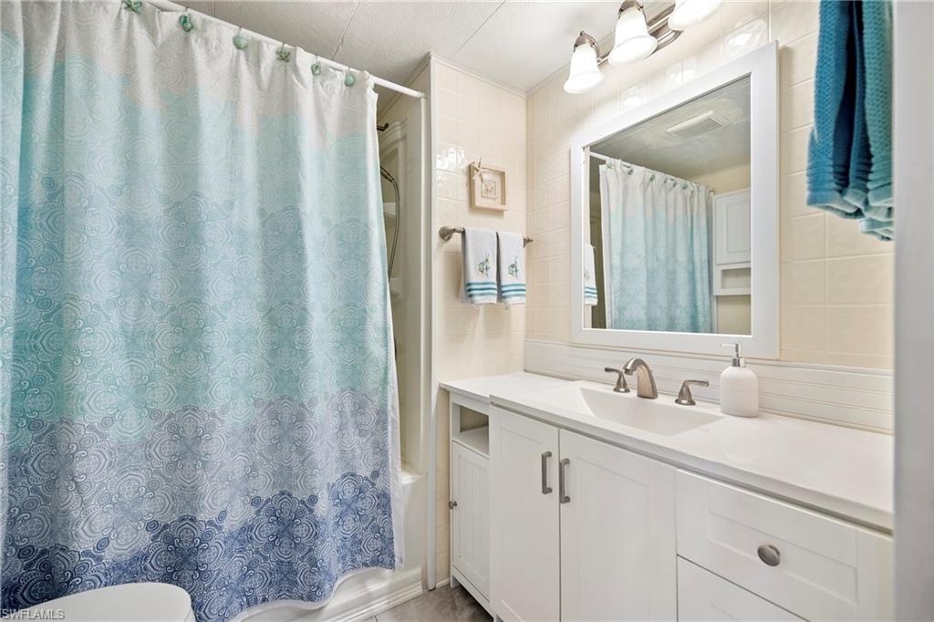 MARINERS COVE - Residential