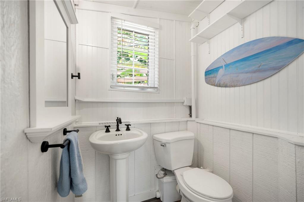 MARINERS COVE - Residential