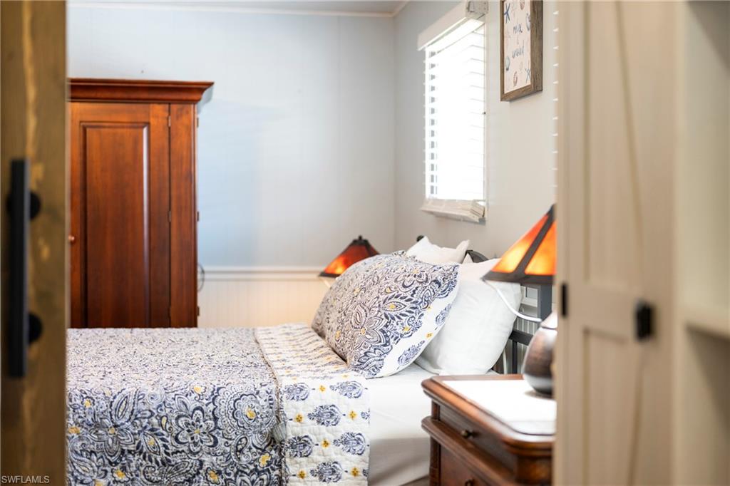 MARINERS COVE - Residential