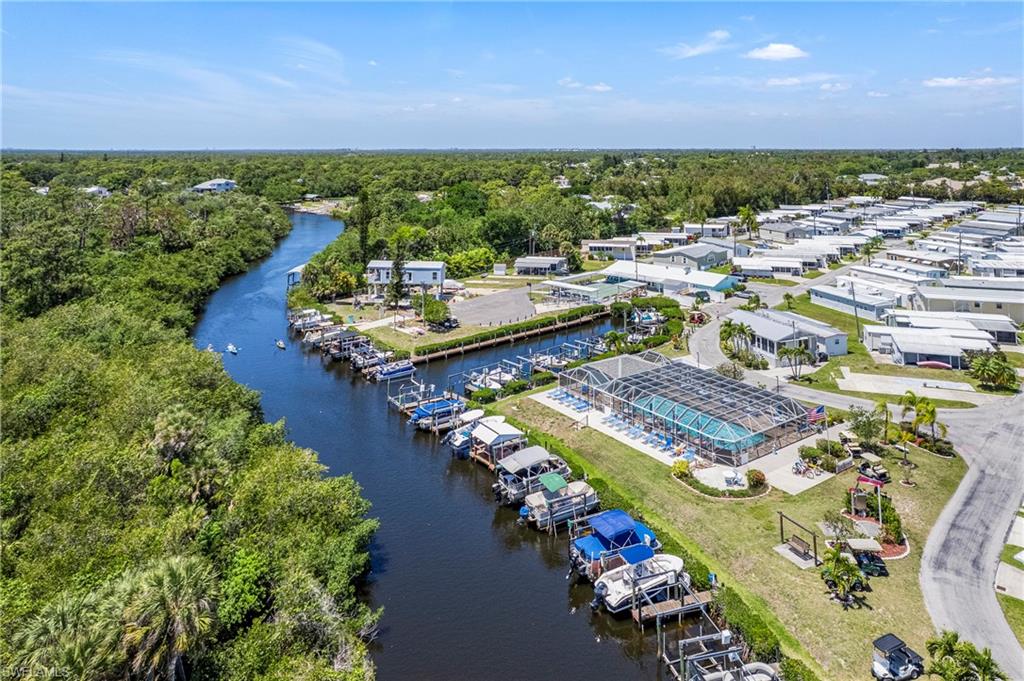 MARINERS COVE - Residential