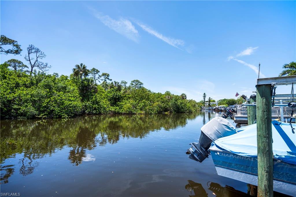 MARINERS COVE - Residential