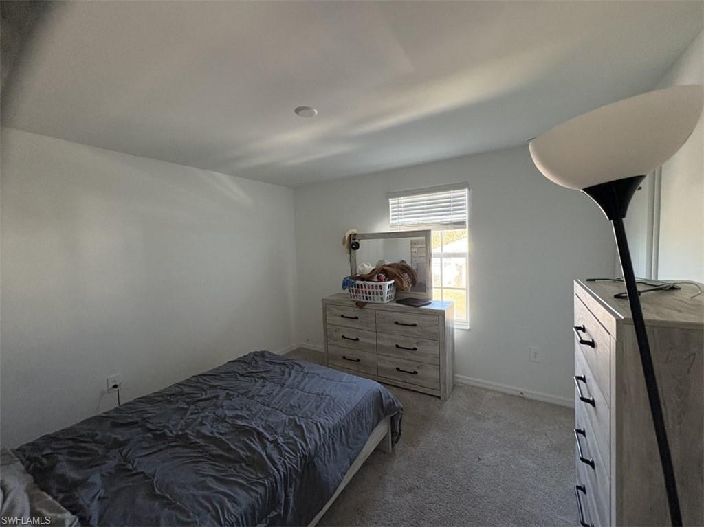 SAVANNA LAKES - Residential