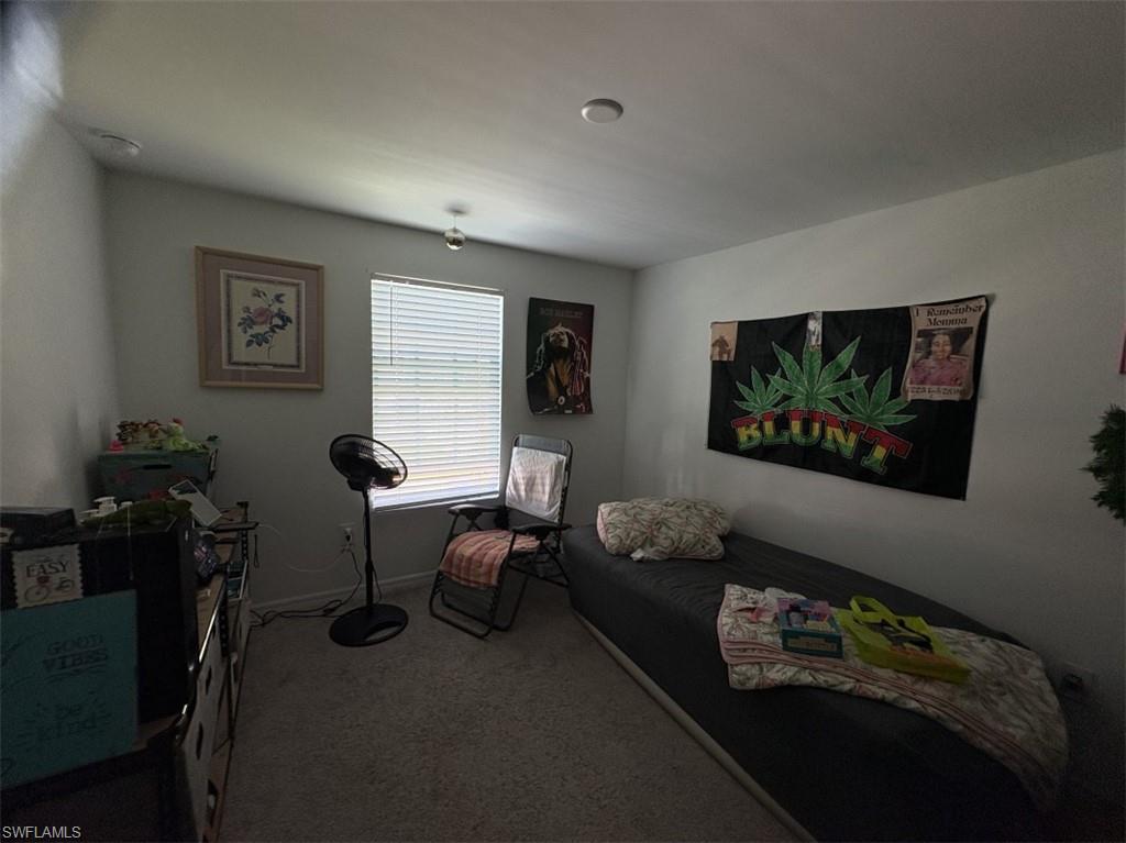 SAVANNA LAKES - Residential