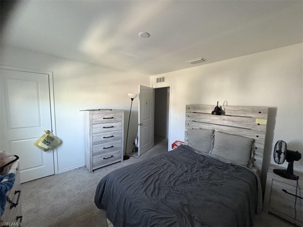 SAVANNA LAKES - Residential