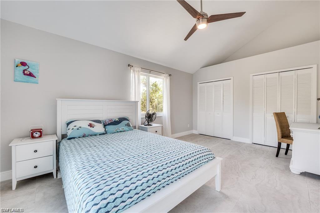 SANIBEL HAMLET - Residential