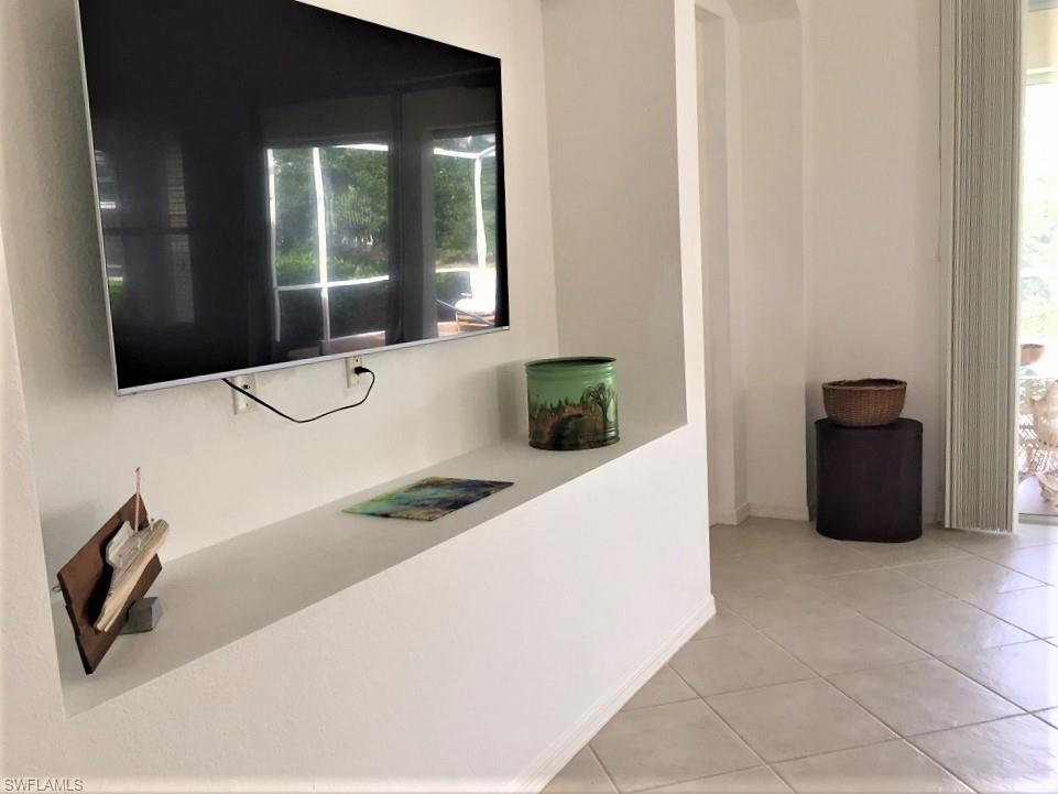 COURTSIDE LANDINGS - Residential