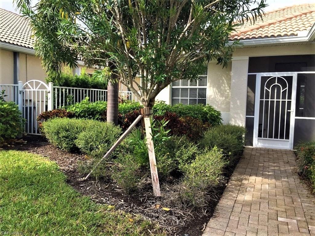 COURTSIDE LANDINGS - Residential