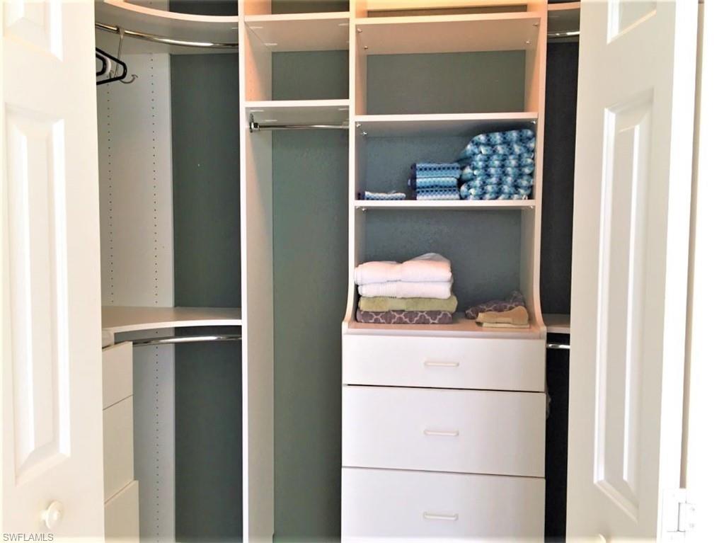 COURTSIDE LANDINGS - Residential