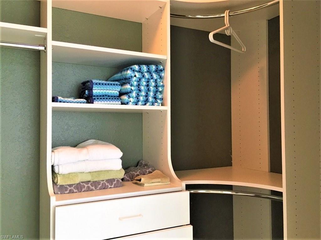 COURTSIDE LANDINGS - Residential