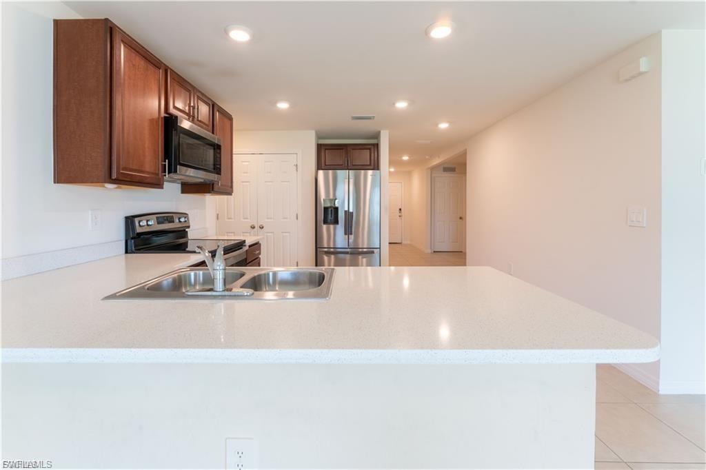 PORT LABELLE - Residential Lease