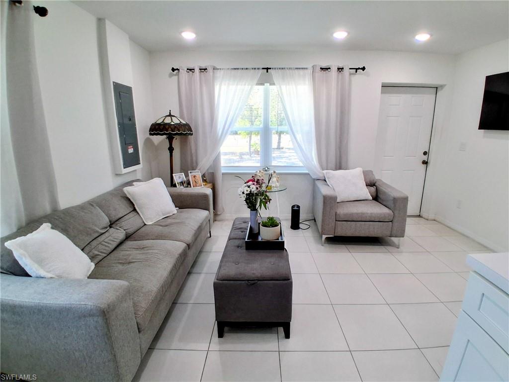 MONTURA RANCH ESTATES - Residential