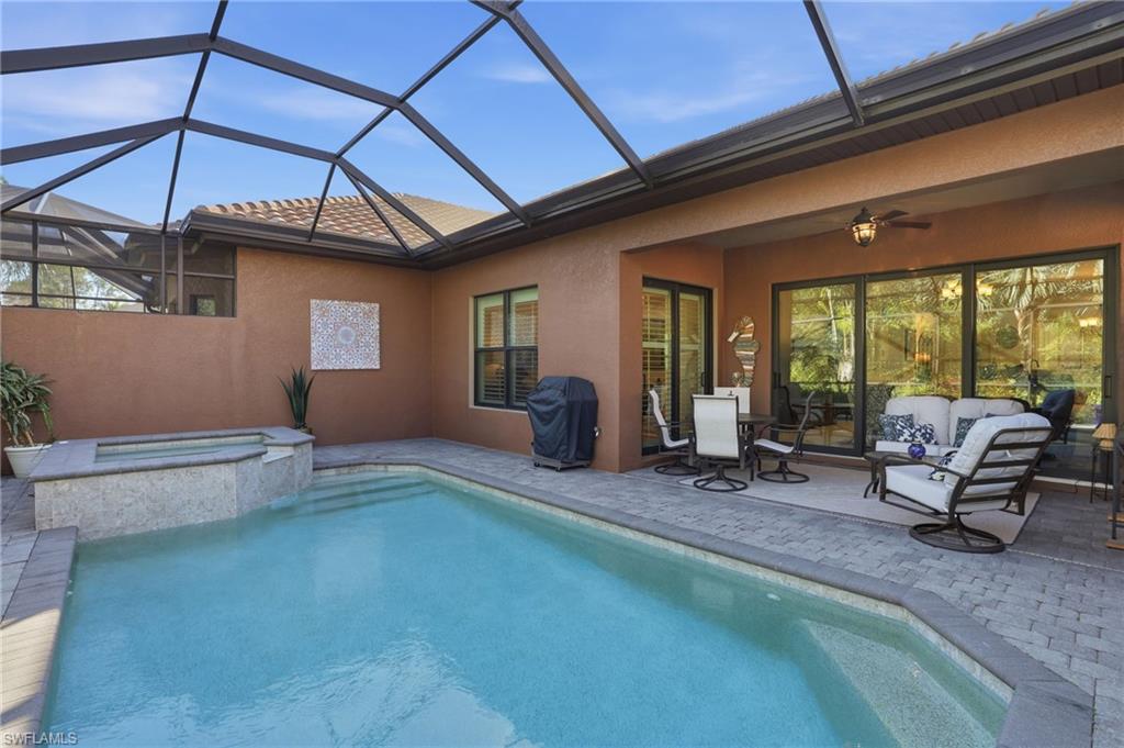 LAKOYA - Residential